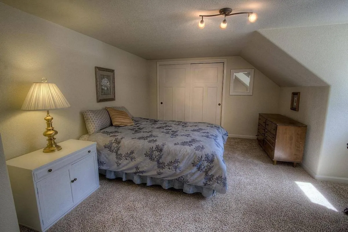Corner Pocket Chalet Home South Lake Tahoe 0*,  United States