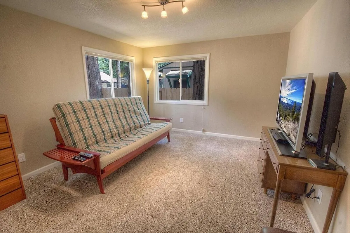 Holiday home Corner Pocket Chalet Home South Lake Tahoe