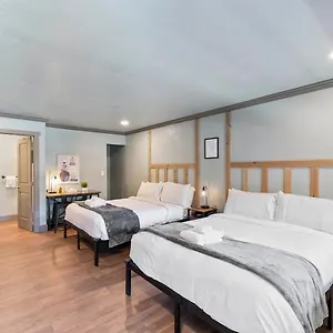 Hotel Blue Jay, South Lake Tahoe